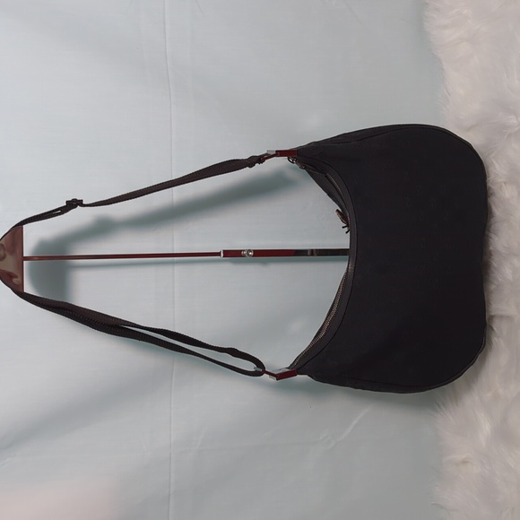 Gucci GG Canvas Crossbody Bag - Picture 8 of 12